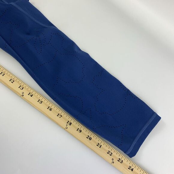 Athleta All In Reaction 7/8 Tight Blue Legging Laser Cut Design 82308 Medium - Picture 14 of 14